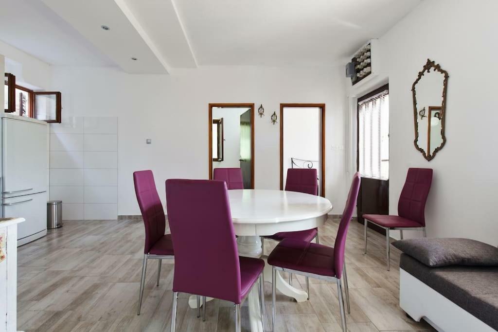 Villa Reminiscence Seget Vranjica Exteriér fotografie