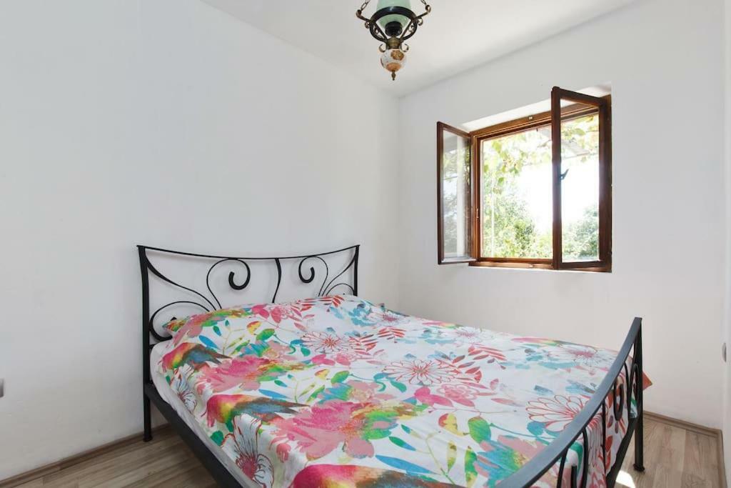 Villa Reminiscence Seget Vranjica Exteriér fotografie